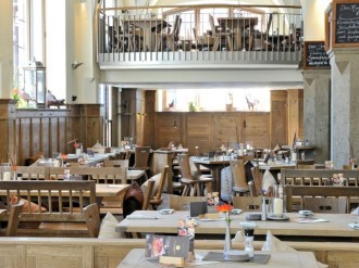 Junges gemütliches Wirtshaus am Viktualienmarkt