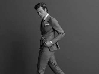 Business-Mode: Hemden, Anzüge im Mix & Match-Stil, Maßkonfektion