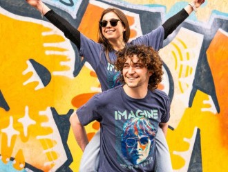 Rock Shop mit Hard Rock Fashion und Sammlerstücken