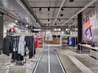1. OG: Ein Stockwerk nur für Damen