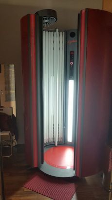 Herrlich: Stehbräuner im Pasinger Solarium De La Sol!