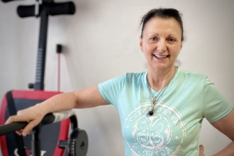 Heilpraxis und medizinische Massage gegen Schmerz im Rücken und Nacken