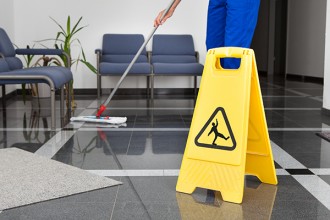 Reinigungsfirma I Hausmeisterservice I Tiefgaragenreinigungen