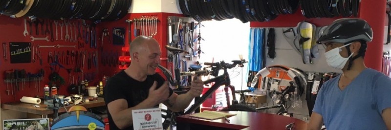 Fahrradpoint Räder + Reparatur Fahrräder München auf