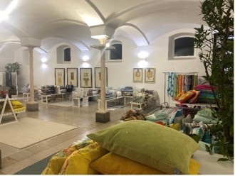 Showroom