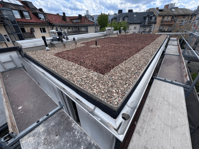 Dachbegrünung in München: Gründach und Retentionsdach gegen Starkregen