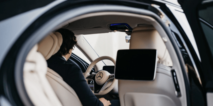 Chauffeur Service - Limousinenservice - Airporttransfer